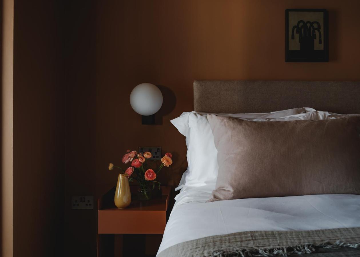Leighton House - Boutique Guesthouse Μπαθ Εξωτερικό φωτογραφία A bedroom at the hotel