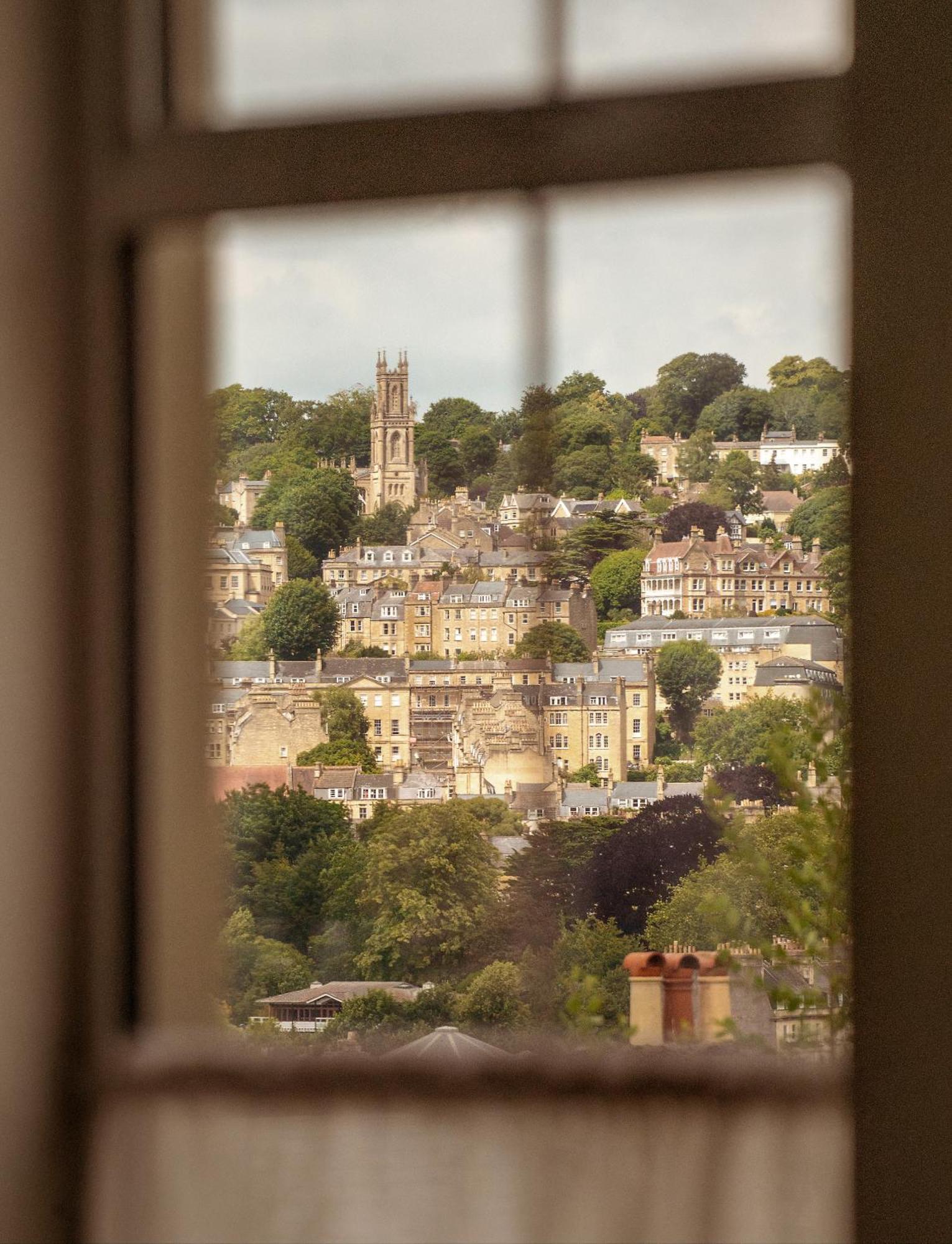 Leighton House - Boutique Guesthouse Μπαθ Εξωτερικό φωτογραφία View of Tetbury from the church tower