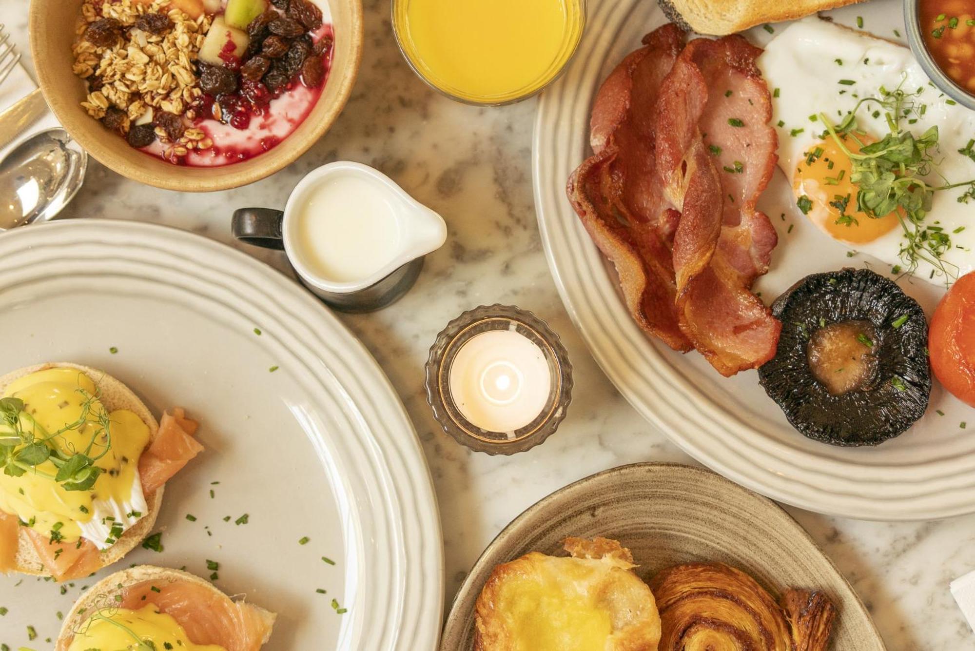 Leighton House - Boutique Guesthouse Μπαθ Εξωτερικό φωτογραφία A full English breakfast