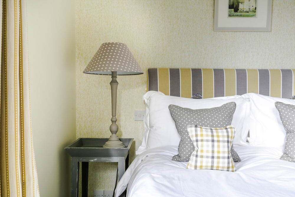 Leighton House - Boutique Guesthouse Μπαθ Εξωτερικό φωτογραφία A bedroom at The Old Post Office